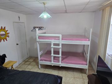 ¡Vendo Casa Esquinera 500m² en Salinas, Santa Elena, ¡Colegio Rubira!