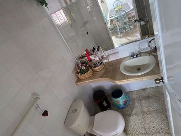 ¡Vendo Casa Esquinera 500m² en Salinas, Santa Elena, ¡Colegio Rubira!