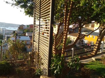 $71.990.000 DEPARTAMENTO 2D 2B 1BD EDIFICIO BAHÍA DE VALPARAÍSO