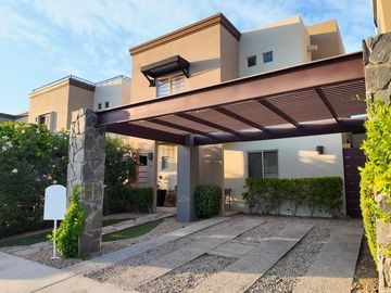 Hermosa Casa totalmente amueblada en camino del mar el tezal