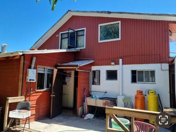SE VENDE CASA CON UBICACION PREVILIGIADA