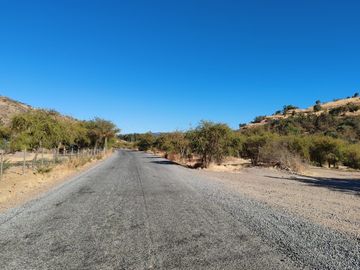 Venta Parcela sector el Parrón Comuna de Rauco