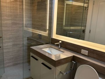 Super Good Deal 1 Bedroom 1BR Unit for Sale in Proscenium by Rockwell Makati City