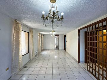 Casa en Chapalita