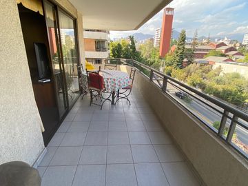 Departamento En Venta  Exclusiva Ubicación En Av. El Bosque