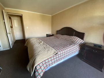 Departamento En Venta  Exclusiva Ubicación En Av. El Bosque
