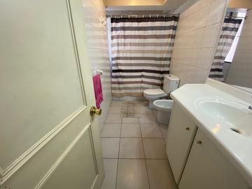 Departamento En Venta  Exclusiva Ubicación En Av. El Bosque
