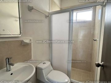 🏠Casa  en Venta A 10 minutos del Aeropuerto🛫💲903,000💰✨