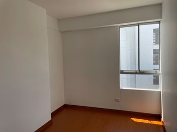 DUPLEX EN ALQUILER CHORRILLOS FRENTE A PLAZA LIMA SUR