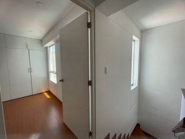 DUPLEX EN ALQUILER CHORRILLOS FRENTE A PLAZA LIMA SUR