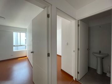 DUPLEX EN ALQUILER CHORRILLOS FRENTE A PLAZA LIMA SUR