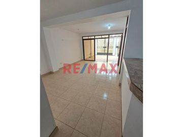 🏡¡CASA DE ESTRENO EN VENTA – URB. DUNAS DE LA FLORIDA I ETAPA! 🏡