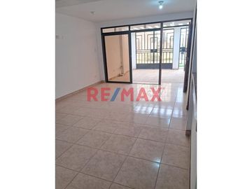 🏡¡CASA DE ESTRENO EN VENTA – URB. DUNAS DE LA FLORIDA I ETAPA! 🏡