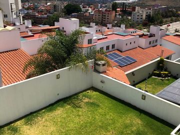 AMPLIA CASA EN VENTA, EN RESIDENCIAL LOMAS VERDES