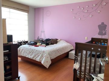 AMPLIA CASA EN VENTA, EN RESIDENCIAL LOMAS VERDES