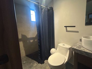 ¡Casa de Lujo en Venta en Los Robles Residencial, Coto Castaños!