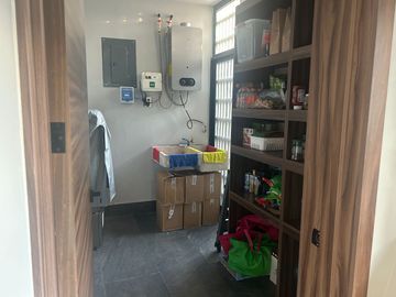¡Casa de Lujo en Venta en Los Robles Residencial, Coto Castaños!