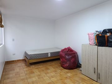 VENTA CASA CHACLACAYO HUASCATA ALT. COLEGIO LUIS MONTFORT