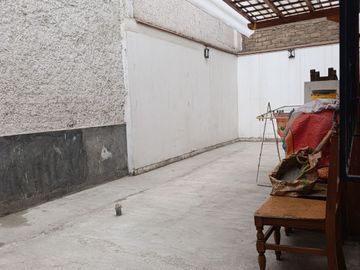 VENTA CASA CHACLACAYO HUASCATA ALT. COLEGIO LUIS MONTFORT