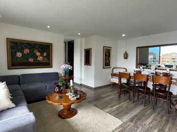 APARTAMENTO EN VENTA, POBLADO, LOMA DE LOS BALSOS