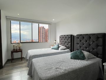 APARTAMENTO EN VENTA, POBLADO, LOMA DE LOS BALSOS