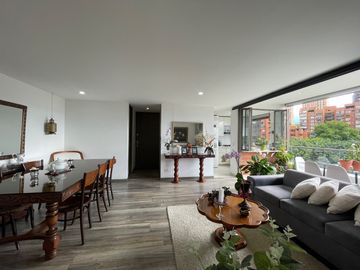APARTAMENTO EN VENTA, POBLADO, LOMA DE LOS BALSOS