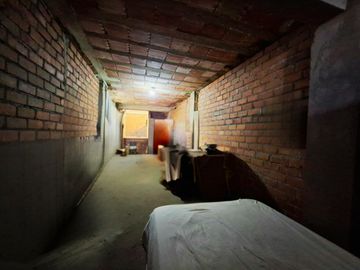 Venta De Casa De 2 Pisos En Zona Turistica Y Comercial - Comas