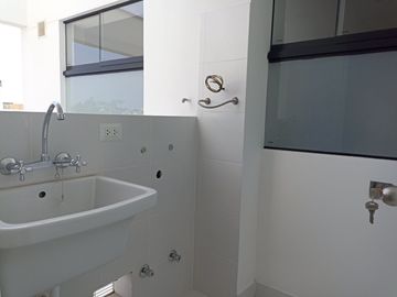 DEPARTAMENTO IDEAL AL COSTADO DE UN PARQUE - SURCO