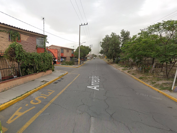 CASA DE RECUPERACIÓN BANCARIA EN COND BAHIA ALGODON, COL. BAHIAS DE JALTENCO, JALENTECO, EDO MEX. ¡NO SE ACEPTAN CRÉDITOS!