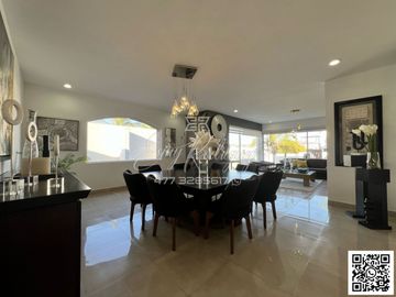 CASA EN VENTA, BALCONES DEL CAMPESTRE. León,Gto; DE LUJO, 4 REC. CON BAÑO, 8 AUTOS, SIN ADEUDOS