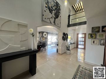 CASA EN VENTA, BALCONES DEL CAMPESTRE. León,Gto; DE LUJO, 4 REC. CON BAÑO, 8 AUTOS, SIN ADEUDOS