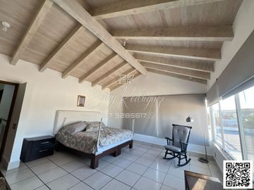 CASA EN VENTA, BALCONES DEL CAMPESTRE. León,Gto; DE LUJO, 4 REC. CON BAÑO, 8 AUTOS, SIN ADEUDOS