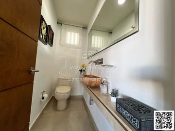 CASA EN VENTA, BALCONES DEL CAMPESTRE. León,Gto; DE LUJO, 4 REC. CON BAÑO, 8 AUTOS, SIN ADEUDOS
