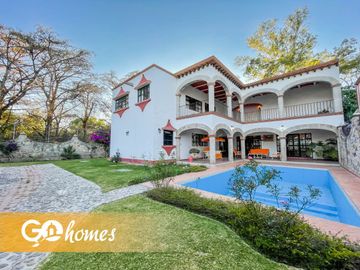 Casa en venta en Tequisquiapan, fraccionamiento centrico Los claustros!