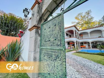 Casa en venta en Tequisquiapan, fraccionamiento centrico Los claustros!
