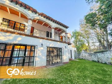 Casa en venta en Tequisquiapan, fraccionamiento centrico Los claustros!