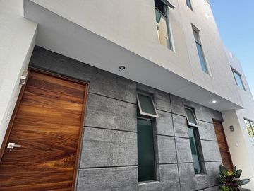 CASA NUEVA EN CONDOMINIO, LOMAS TRUJILLO