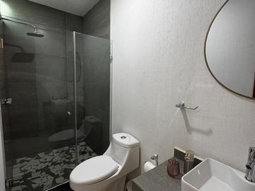 CASA NUEVA EN CONDOMINIO, LOMAS TRUJILLO