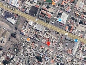Propiedad con locales abajo en remate bancario. SK11