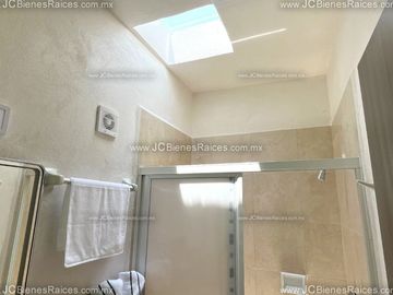 🏠Casa en Venta a 10 minutos del  Aeropuerto🛫 por💲1,008,000