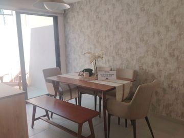 CASA EN VENTA 3 HABITACIONES Y SALA DE TV EN CD MESETA TOTALMENTE EQUIPADA Y GASTOS AL 5%