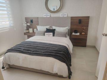 CASA EN VENTA 3 HABITACIONES Y SALA DE TV EN CD MESETA TOTALMENTE EQUIPADA Y GASTOS AL 5%