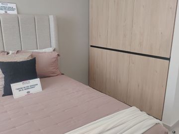 CASA EN VENTA 3 HABITACIONES Y SALA DE TV EN CD MESETA TOTALMENTE EQUIPADA Y GASTOS AL 5%