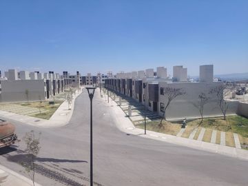 CASA EN VENTA 3 HABITACIONES Y SALA DE TV EN CD MESETA TOTALMENTE EQUIPADA Y GASTOS AL 5%