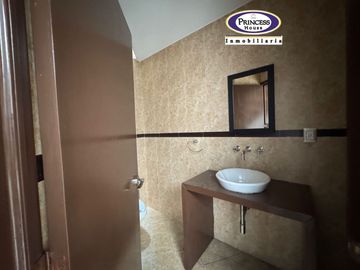 CASA EN VENTA EN FRACCIONAMIENTO EX HACIENDA SAN JOSE, TOLUCA