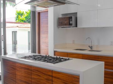 CASA EN VENTA EN  LA CEIBA MANZANILLO COLIMA