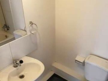 Se Vende Departamento en La Cisterna, 2 Dormitorios 2 Baños 1 Estacionamiento