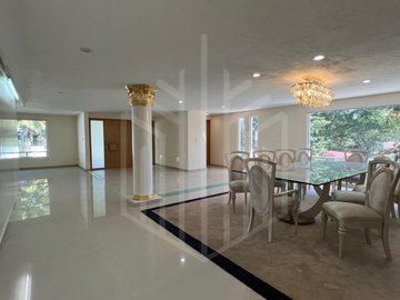 RESIDENCIA ESPECTACULAR  EN VENTA LISTA PARA HABITAR EN CLUB DE GOLF VALLESCONDIDO.