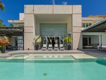 Casa en Venta, Zona Hotelera, Cancún, Quintana Roo.