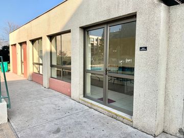 Se Vende Departamento en La Cisterna, 2 Dormitorios 1 Baño 1 Estacionamiento